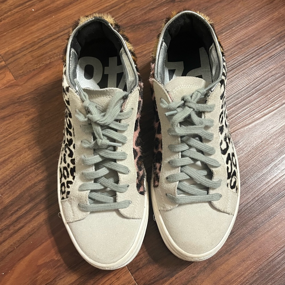 P448 Low Top Sneakers Size 38